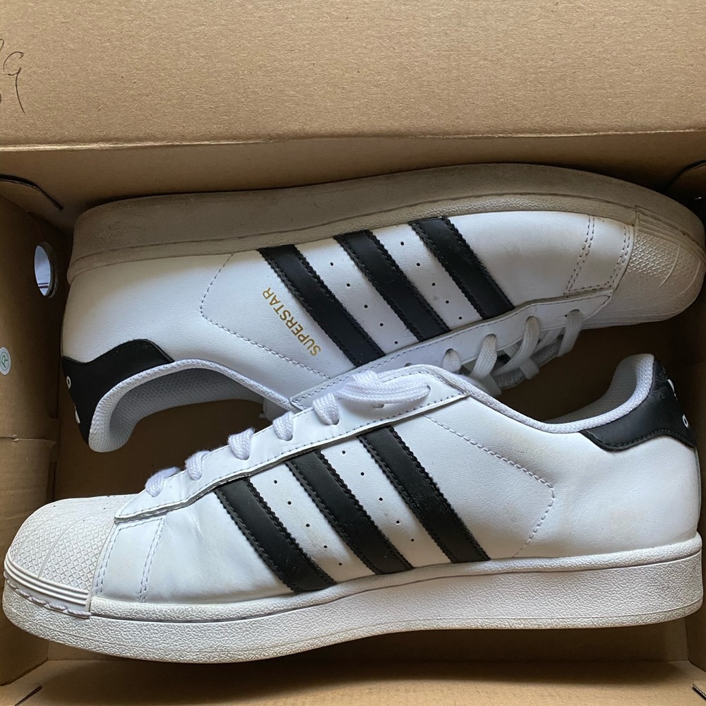 Adidas Superstars